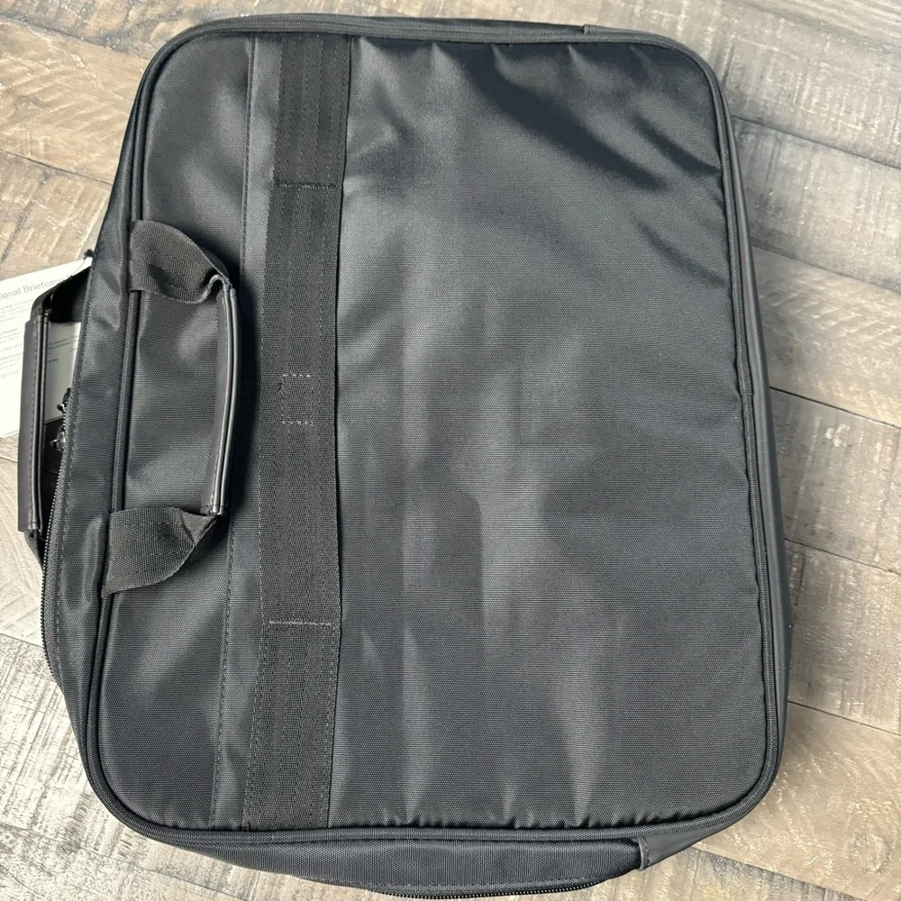 Dell Professional Briefcase 15 460-BCFK - Black - NWT - Office Travel
